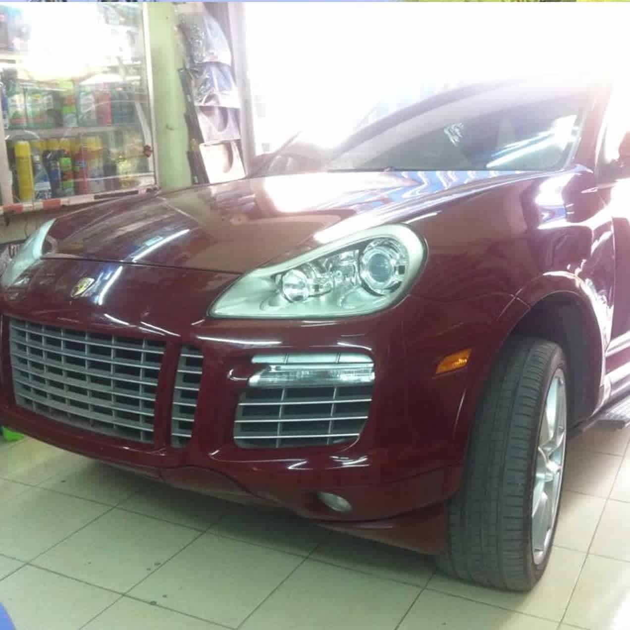 Chuyên thay kính ô tô