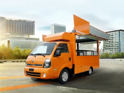 Dịch vụ thay Kính chắn gió xe tải KIA K200 tận nơi