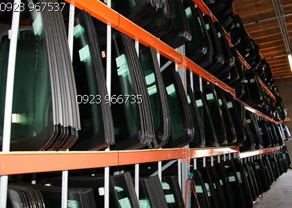 Trang chủ Thay Kính xe hơi ô tô giá rẻ