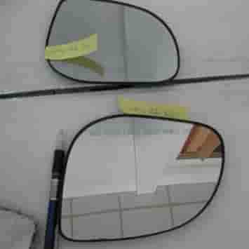 ban-trong-mat-guong-kch-kinh-oto