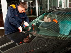 kính ôtô | kính xe hơi | kính xe ôtô | kính ô tô | thay kính xe hơi ôtô | kiếng ô tô | kiếng xe hơi ôtô | gương kính xe ôtô | hcm | sài gòn | bình dương | đồng nai | biên hòa | brvt