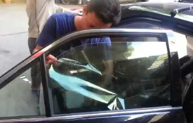 Thay kính SAU LƯNG XE HƠI HUYNDAI