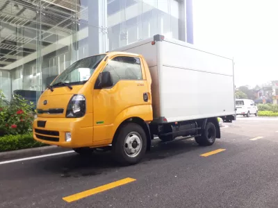 Thay Kính xe ô tô tải KIA 2.4 tấn tận nơi