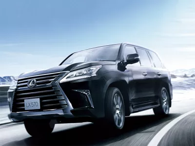 Thay Kính Ô tô Lexus LX 570 tận nơi