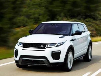 Thay KÍNH Ô tô Range Rover Evoque tận nơi