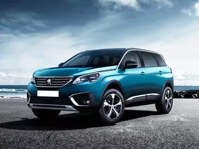 Thay KÍNH Ô tô Peugeot 5008 tận nơi