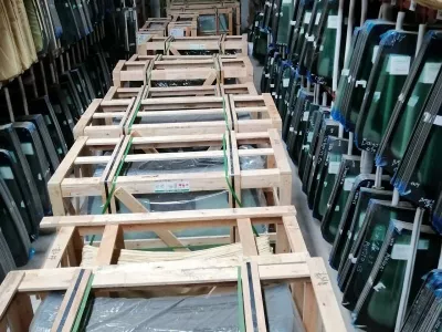 Thay KÍNH Lái Chắn Gió Trước Xe ô tô Mitsubishi Attrage