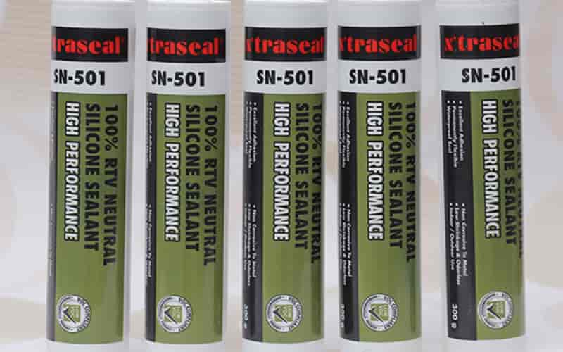 Hình 1: Keo dán kính chắn gió X’traseal PU-501