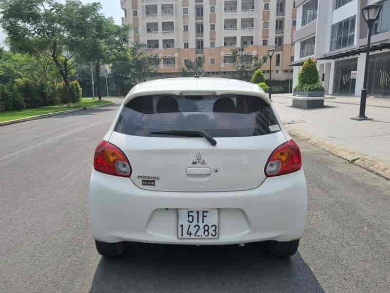 THAY KÍNH XE Ô TÔ Mitsubishi Mirage giá tốt