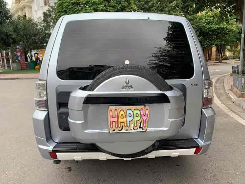 THAY Kính chắn gió Mitsubishi Pajero