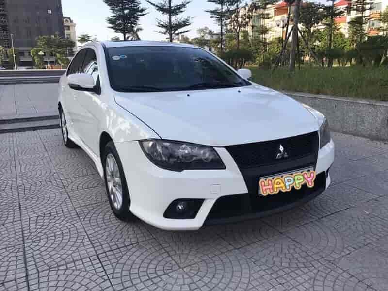 THAY Kính chắn gió xe Mitsubishi Lancer Fortis