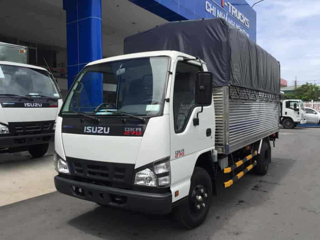 Thay KÍNH chắn gió ô tô, Thay KÍNH lái trước Ô tô Giá Rẻ Thay KÍNH xe ô tô tải Isuzu 2.4 tấn tận nơi