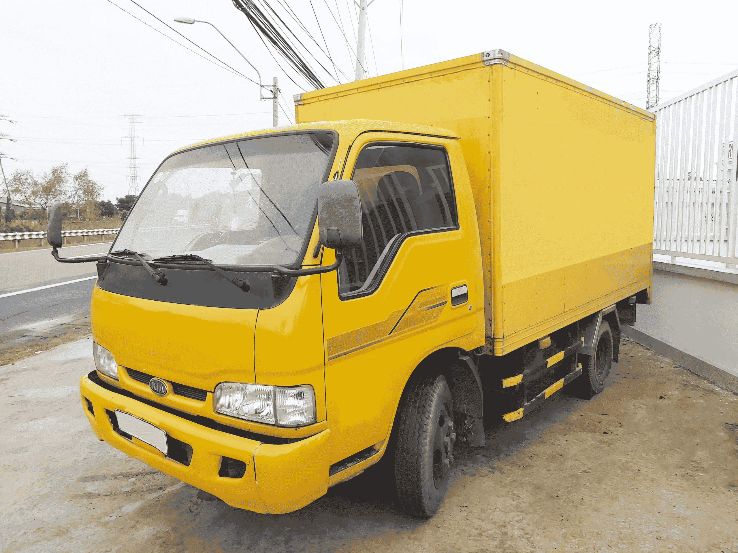 Thay KÍNH chắn gió ô tô, Thay KÍNH lái trước Ô tô Giá Rẻ Thay KÍNH xe ô tô tải KIA K3000 tận nơi