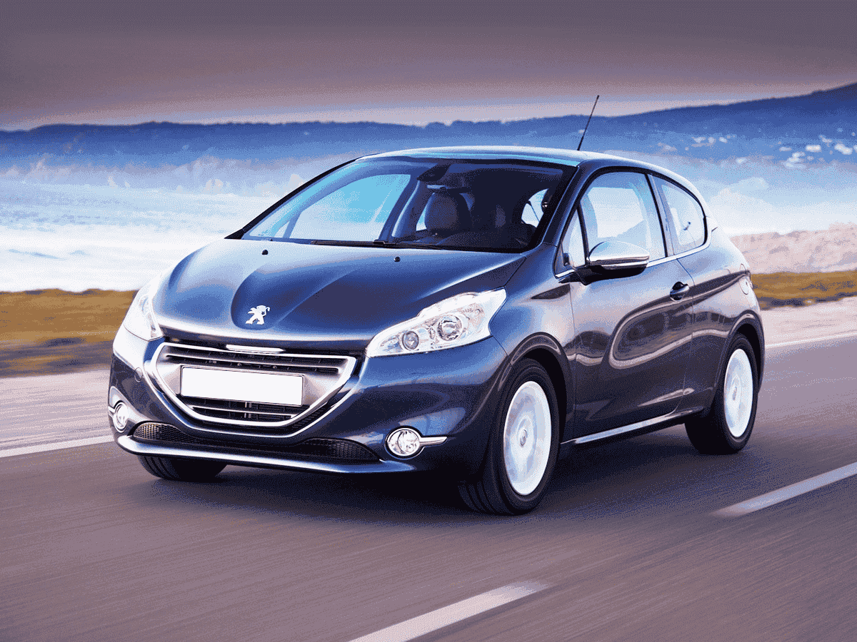 Thay KÍNH chắn gió ô tô, Thay KÍNH lái trước Ô tô Giá Rẻ Thay KÍNH Ô tô Peugeot 208 tận nơi
