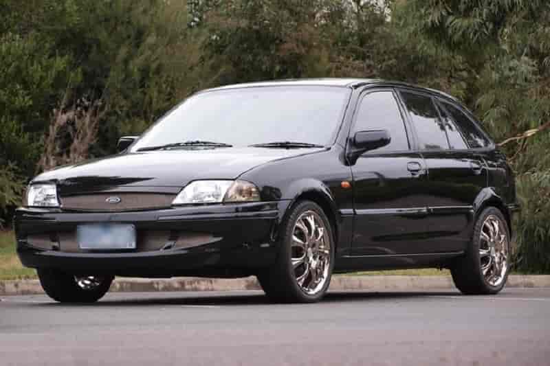 Chuyên THAY KÍNH XE ô tô tận nơi