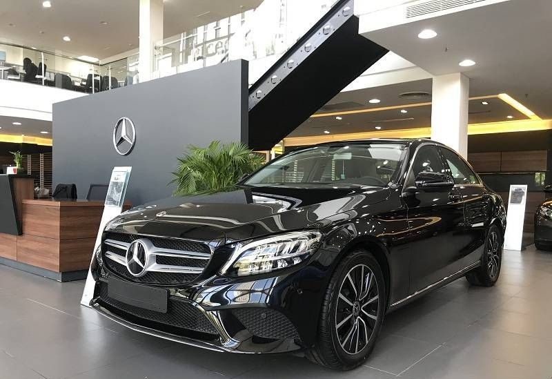 Chuyên Thay KÍNH Ô tô tận nơi