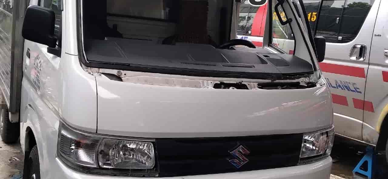 Thay Kính Ô TÔ 01