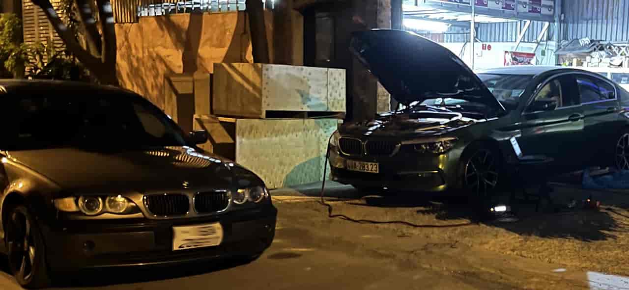 Thay Kính CỬA Ô TÔ QUẬN 12