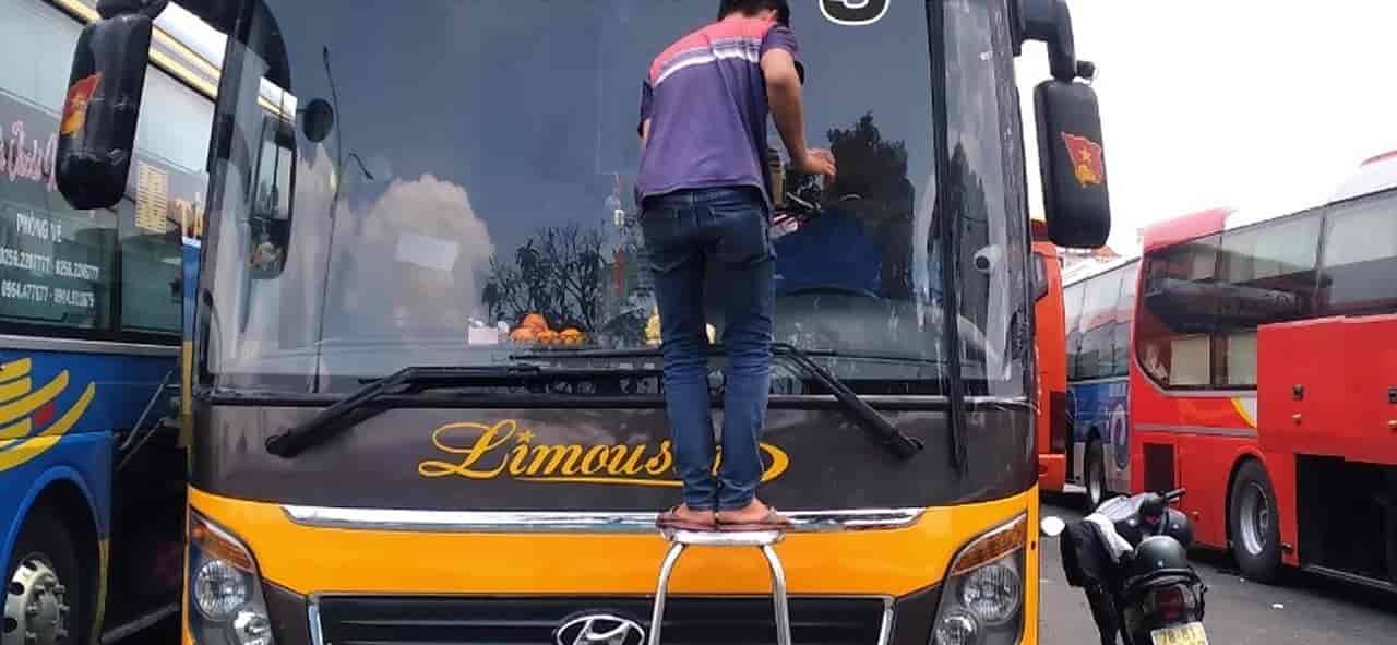 Thay Kính CỬA 7